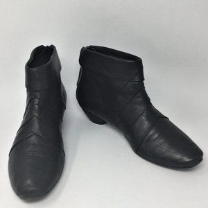 JOSEF SIEBEL Black Leather Fold Over Ankle Boots 39